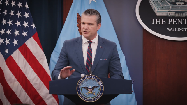 Операція проти Ірану може створити умови для повстання проти режиму – глава Пентагону